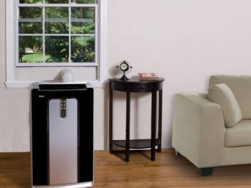 Haier HPN12XCM portable air conditioner in use 2